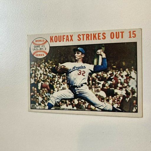 Sandy Koufax Strikes Out 15 ~ 1964 Topps #136 Los Angeles Dodgers World Series