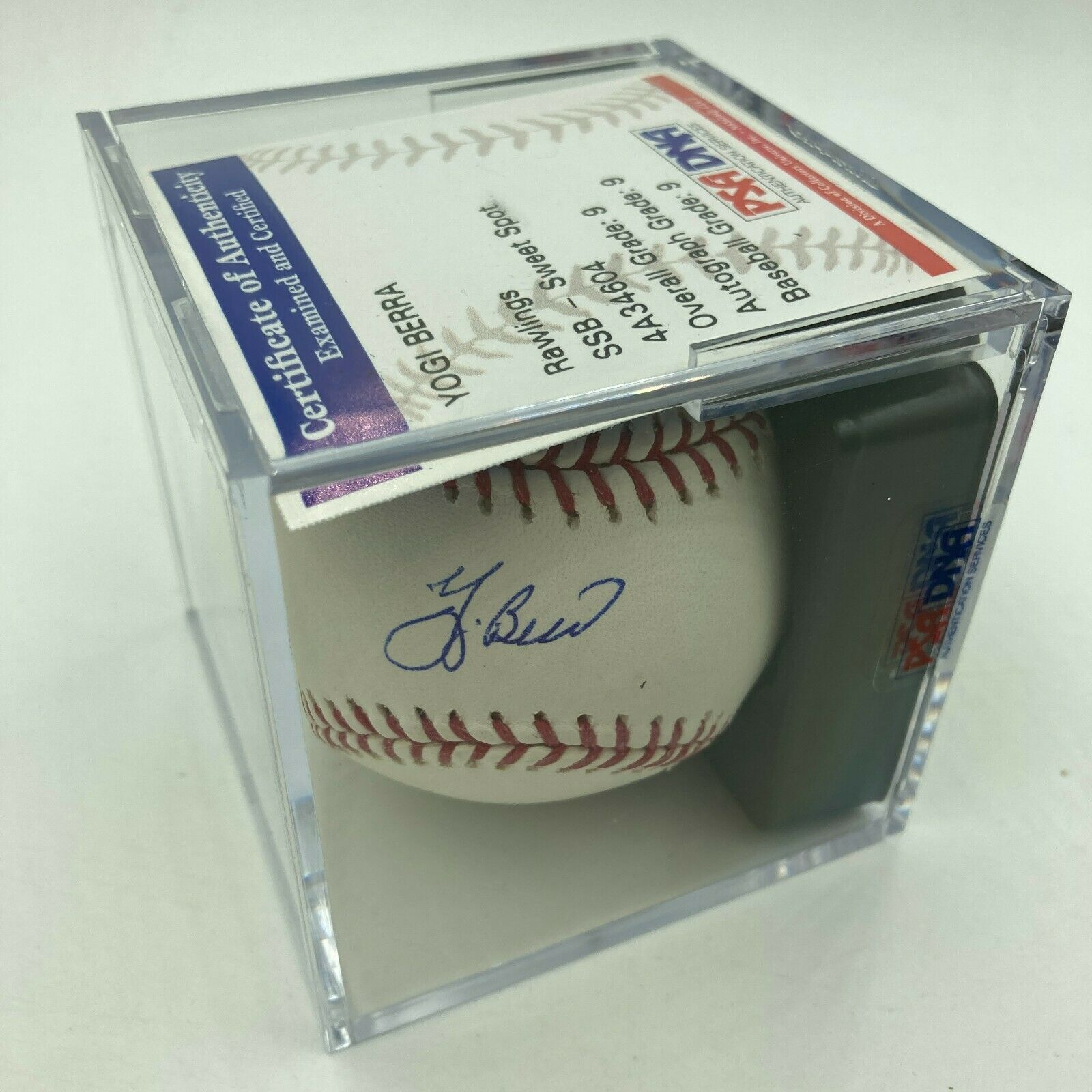 grade 9 baseball card Yogi Berra Signed Official Major League Baseball PSA DNA Graded MINT 9 — Showpieces Sports