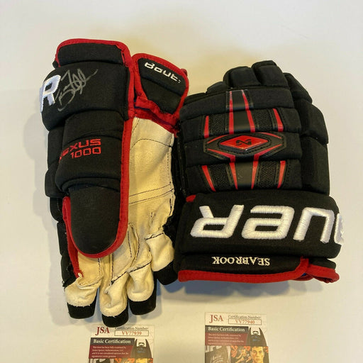 Brent Seabrook Signed Game Used Bauer Hockey Gloves Chicago Blackhawks JSA COA
