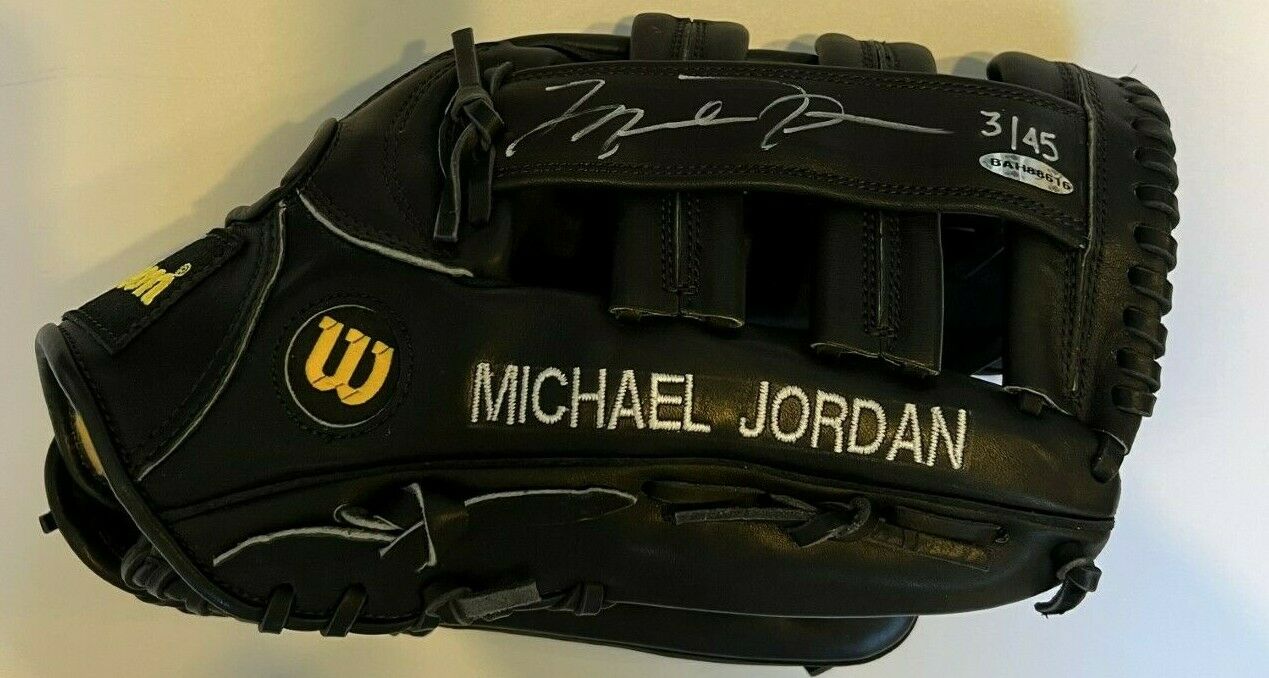 Michael Jordan Signed 1994 Wilson Game Model Baseball Glove UDA Upper Deck  COA
