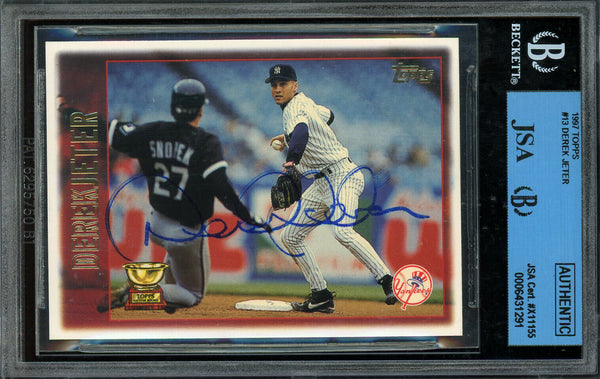 1997 Topps Derek Jeter Signed Autographed Rookie Card BGS Beckett Authentic