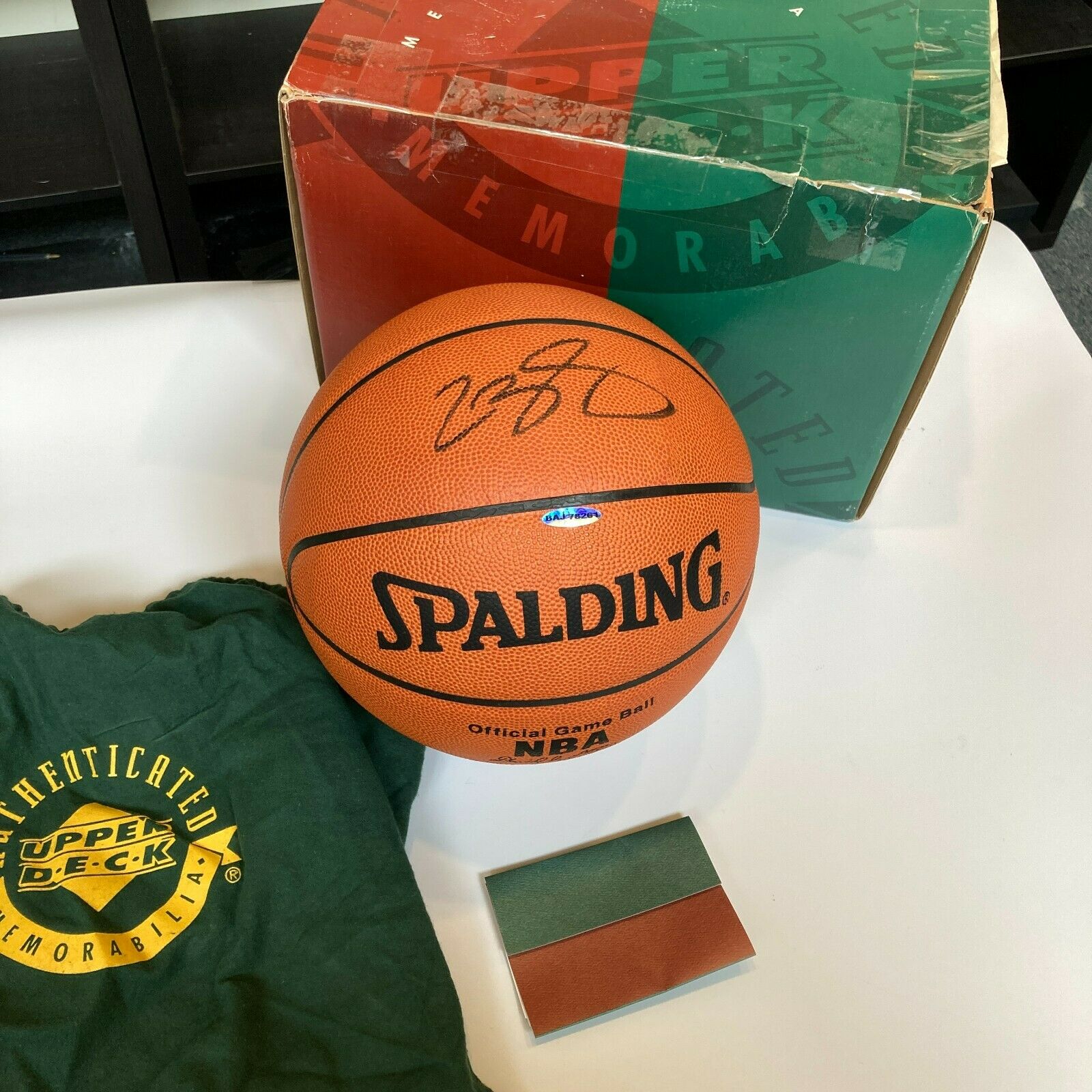 LeBron James Signed Basketball - Spalding Official Game UDA Upper