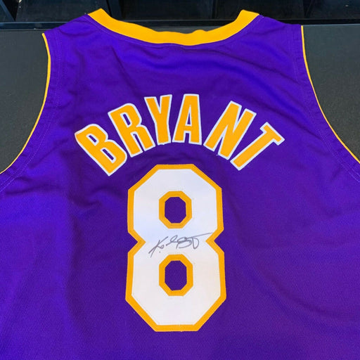 Kobe Bryant Signed 2000-01 Los Angeles Lakers Finals Authentic Nike Jersey PSA