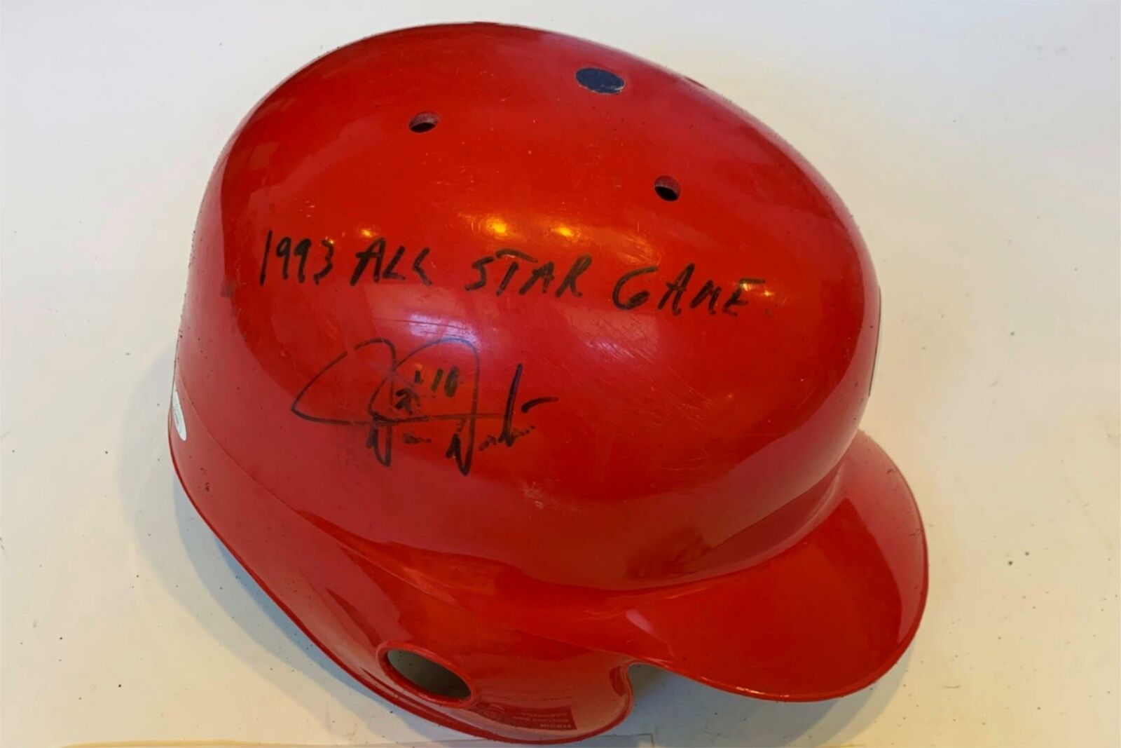  Signed Game-used Philadelphia Phillies Darren Daulton