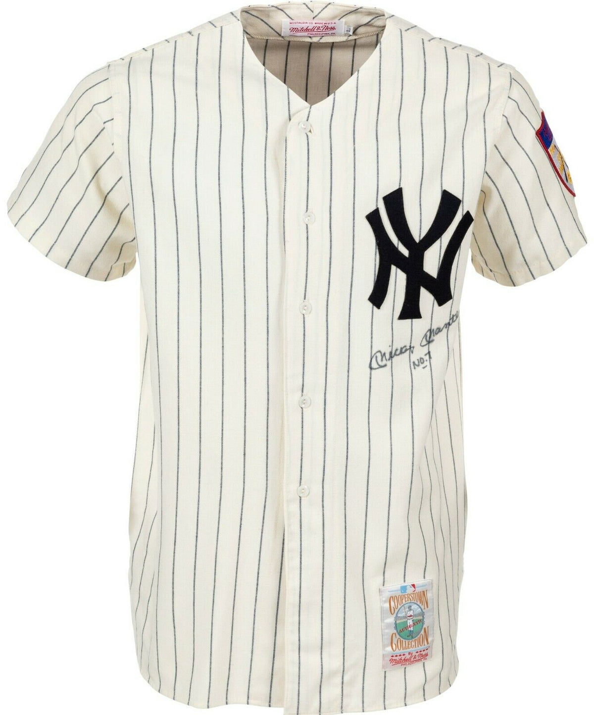 Beautiful Mickey Mantle No. 7 Signed Vintage New York Yankees