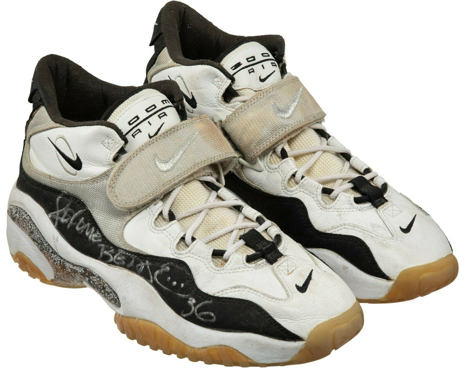 1990's Jerome Bettis Signed Game Used Pittsburgh Steelers Sneakers Beckett COA