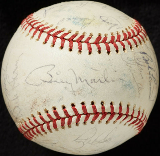 Thurman Munson 1976 New York Yankees AL Champs Team Signed Baseball