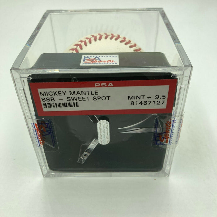 Mickey Mantle Signed American League Baseball PSA DNA Auto Graded GEM MINT 10