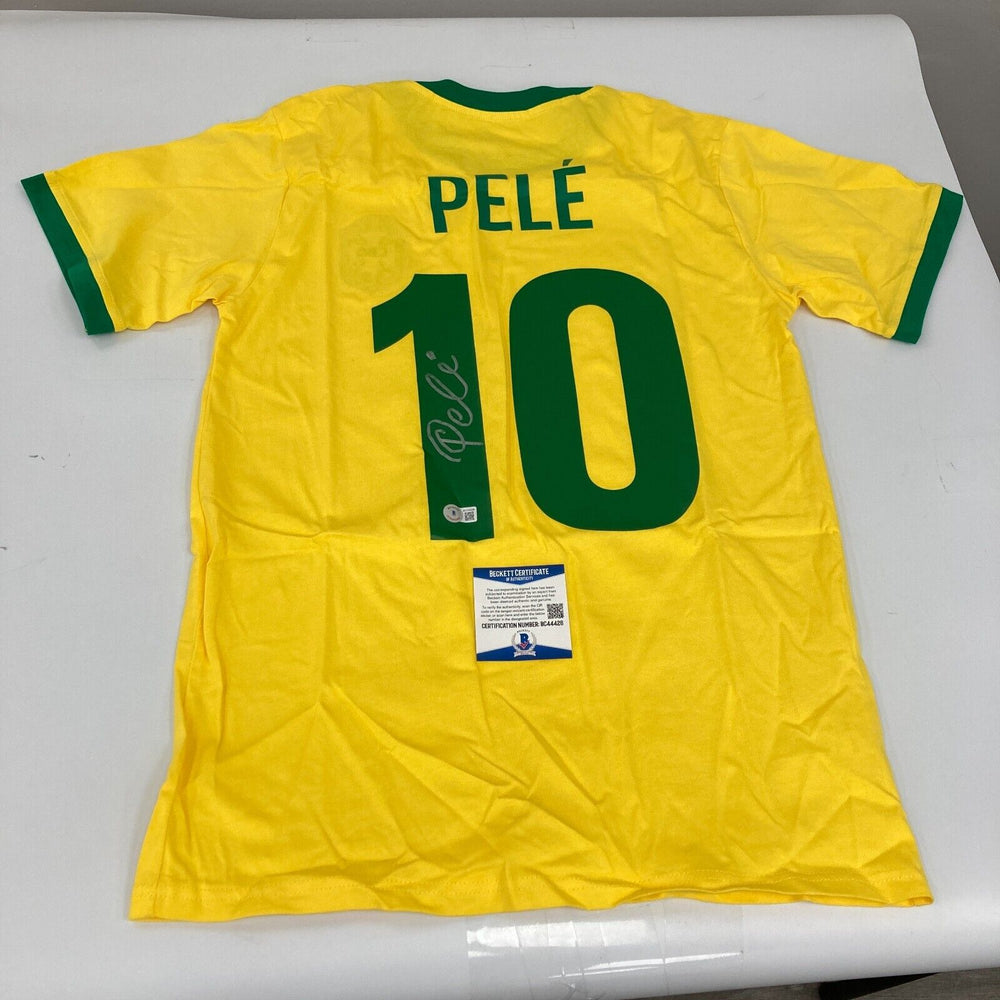 Pele Signed Autographed Brazil Soccer Jersey With Beckett COA