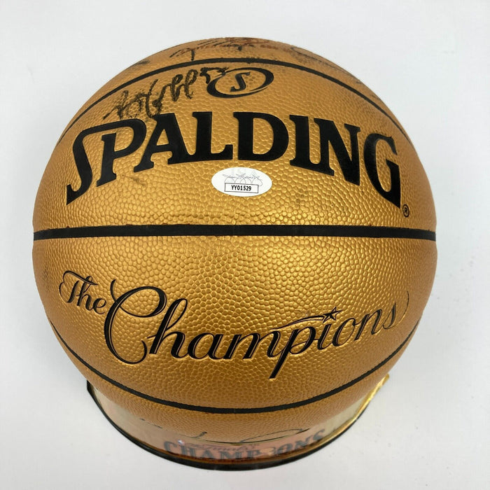 2010-11 Dallas Mavericks NBA Champs Team Signed Basketball JSA COA