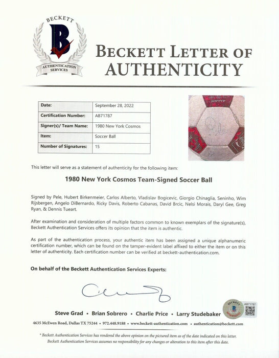 1980 New York Cosmos NASL Champs Team Signed Soccer Ball with Pele Beckett COA