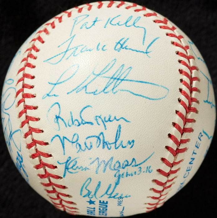 1991 New York Yankees Team Signed Baseball Don Mattingly With Beckett COA