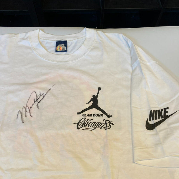 Michael Jordan Signed 1988 Slam Dunk Contest Nike T-shirt Beckett COA