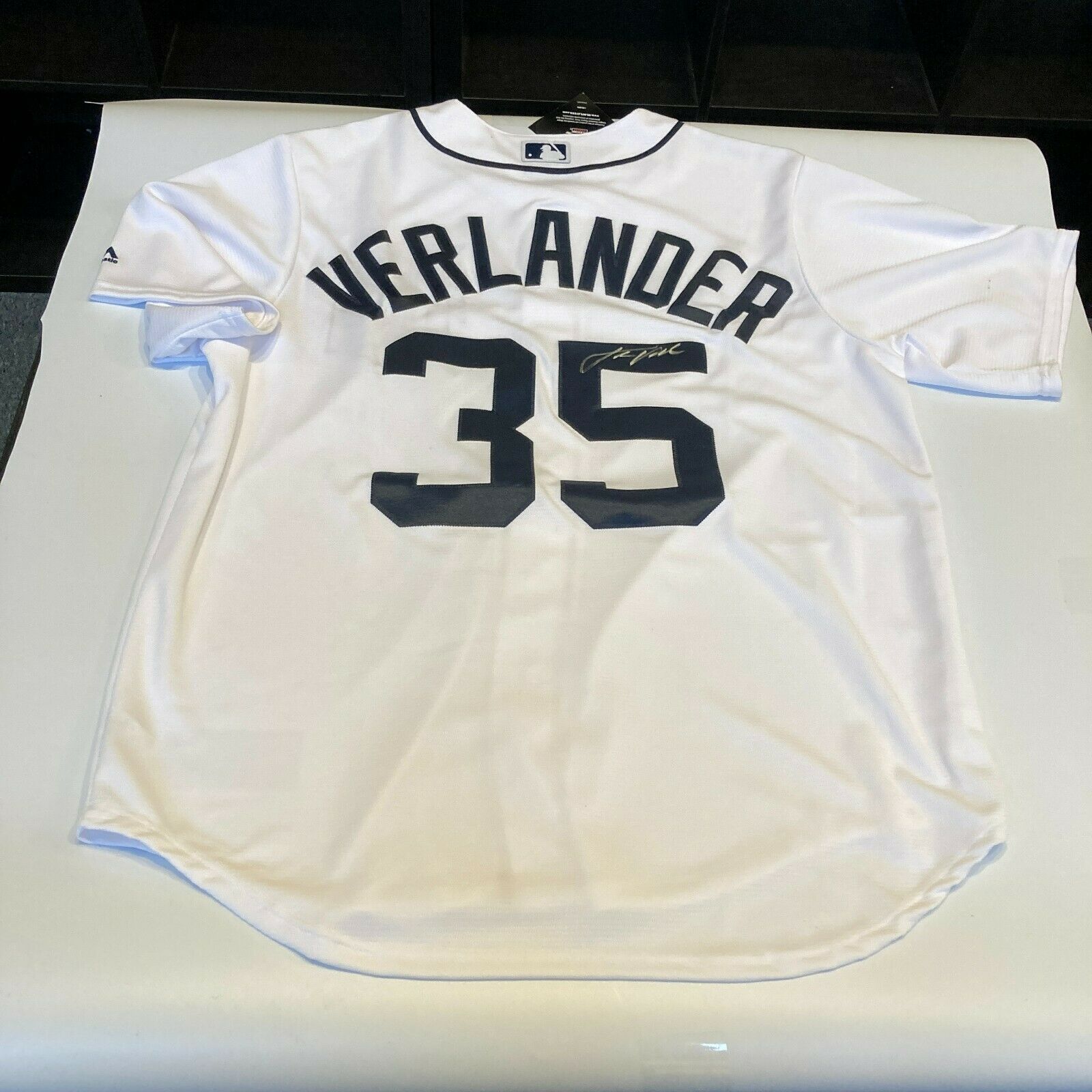 Justin Verlander Signed Authentic Majestic Detroit Tigers Game Model J —  Showpieces Sports