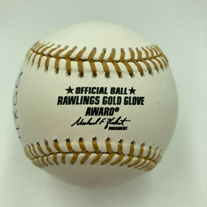 Omar Vizquel 11x Gold Glove Signed Official Gold Glove Baseball Beckett COA