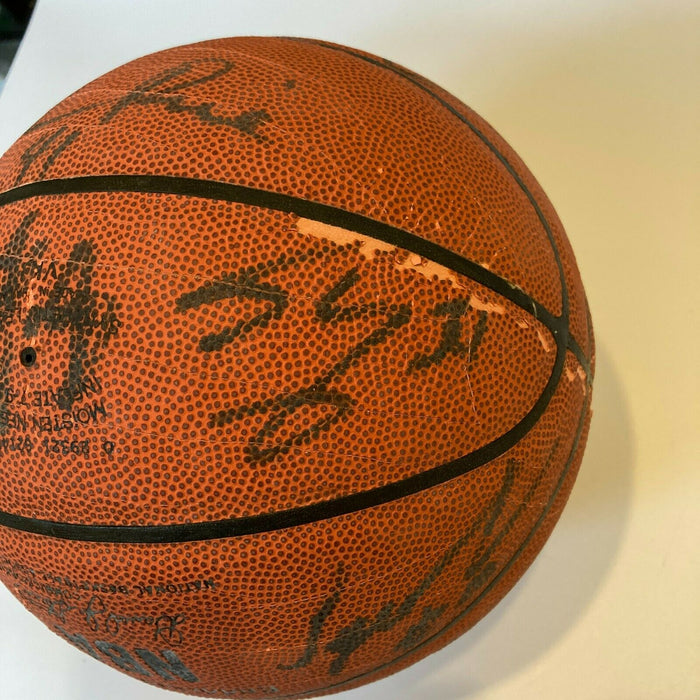 Kobe Bryant Shaq 1998-99 Los Angeles Lakers Team Signed NBA Basketball Beckett