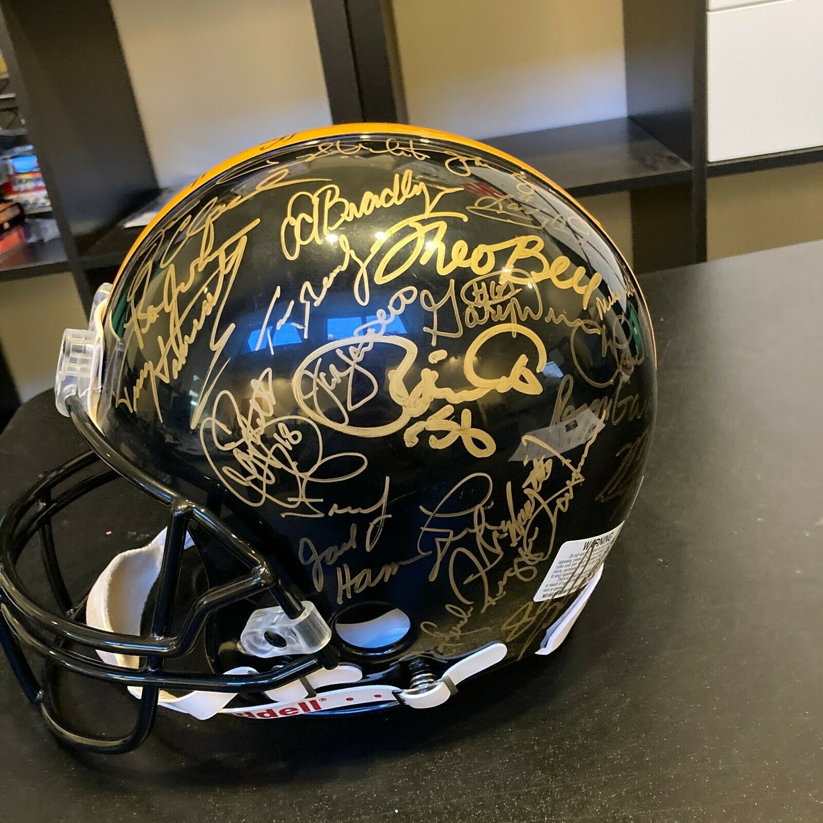 : Sb Xl Team Of The Steelers Signed Auto Game Helmet Mounted  Memories Certified - Autographed NFL Helmets : Collectibles & Fine Art