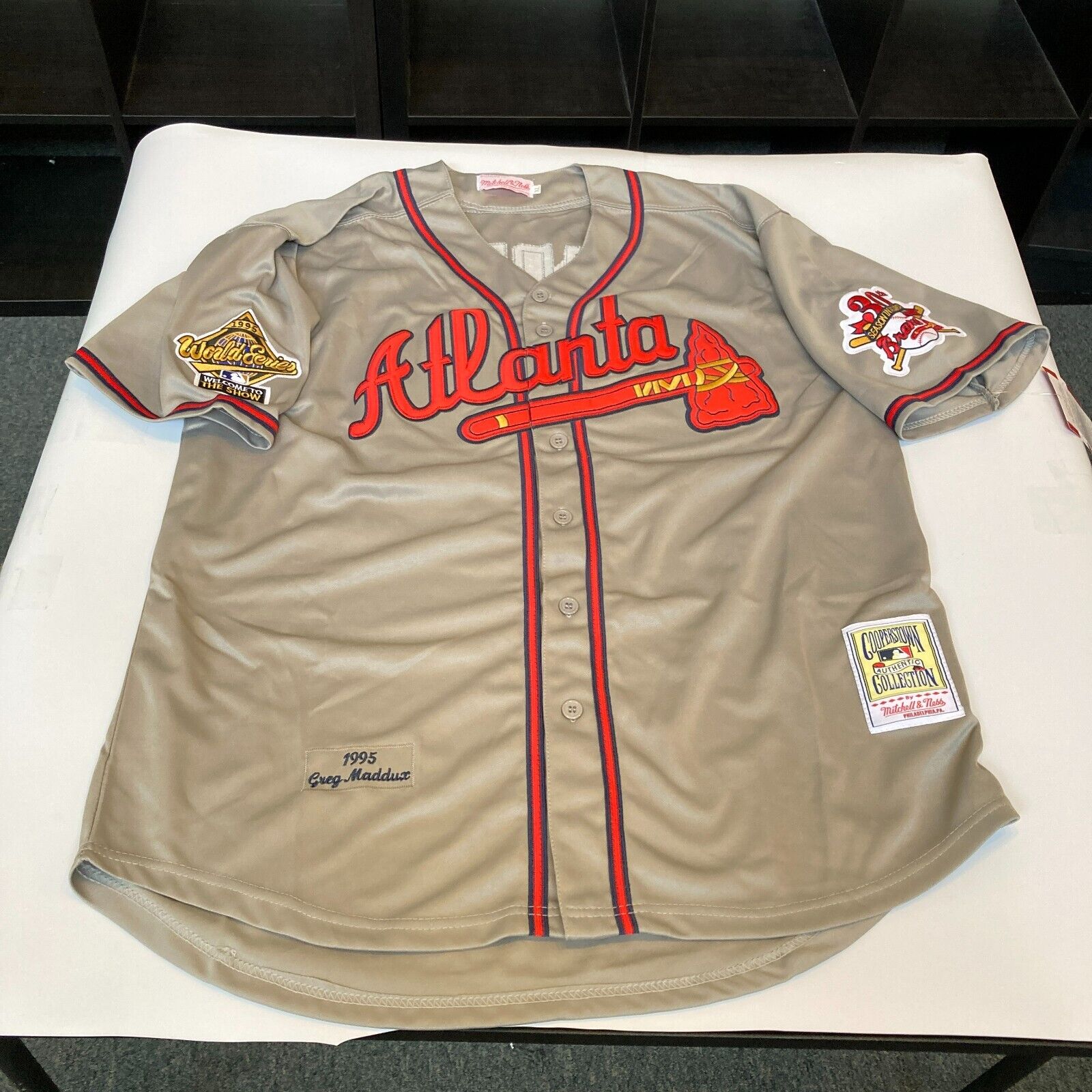 Authentic Mitchell & Ness MLB Atlanta Braves Greg Maddux World Series  Jersey