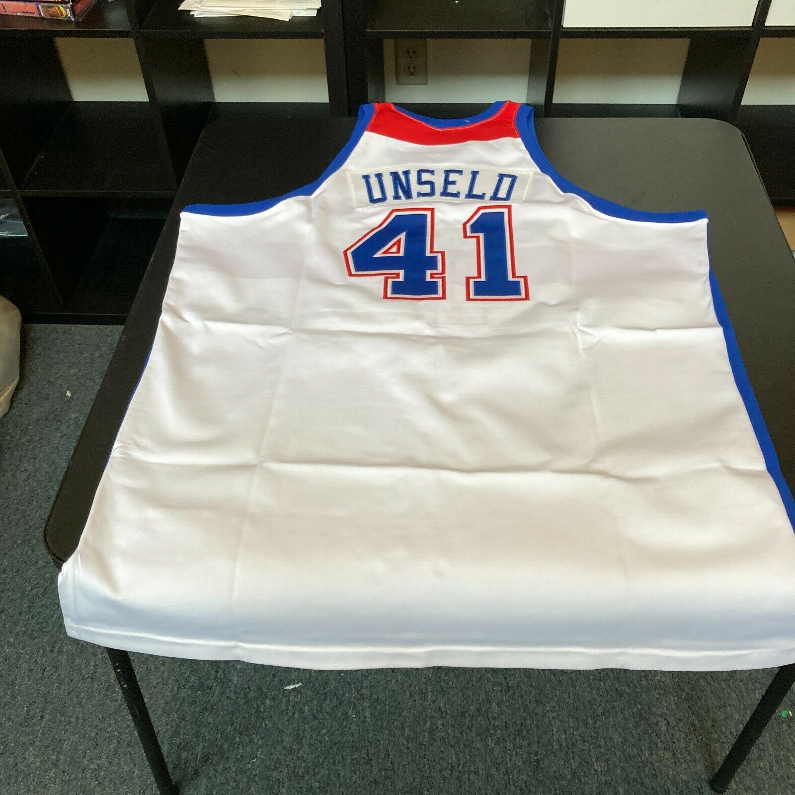 Wes Unseld Signed 1977-78 Washington Bullets Authentic Game Model Jers —  Showpieces Sports