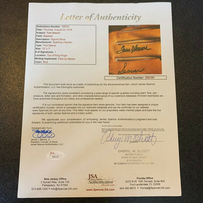 Beautiful Tom Seaver Signed Authentic Spalding Game Model Baseball Glove JSA COA