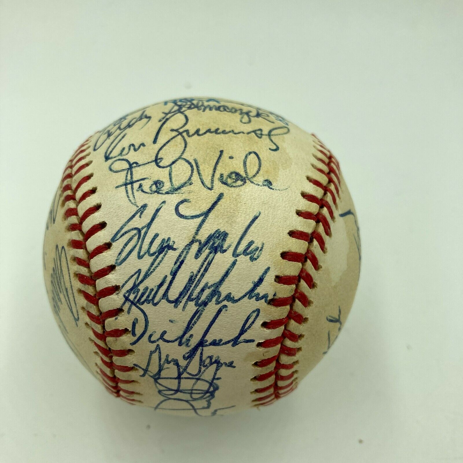 1986 Minnesota Twins Team Signed Baseball With Kirby Puckett With JSA COA