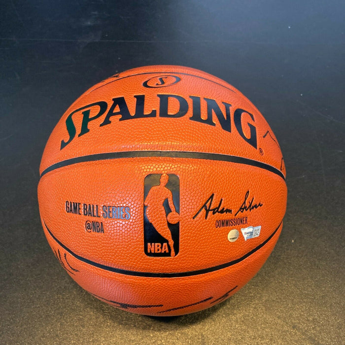 2017-18 New York Knicks Team Signed Spalding NBA Game Basketball Fanatics Holo