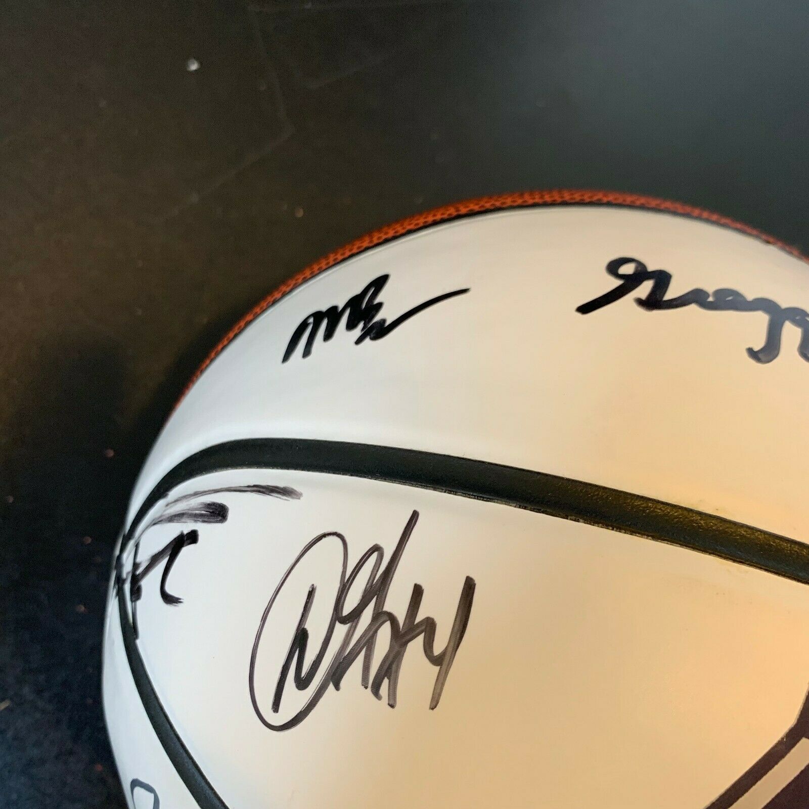 2013-14 San Antonio Spurs NBA Champs Team Signed Basketball Tim Duncan JSA  COA - Autographed Basketballs at 's Sports Collectibles Store