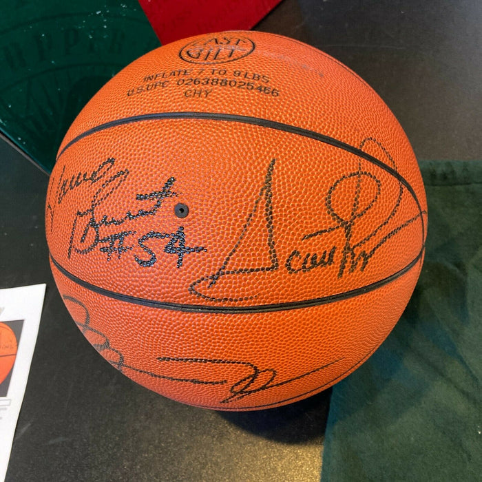 1990-91 Chicago Bulls NBA Champs Team Signed Basketball Michael Jordan UDA & JSA