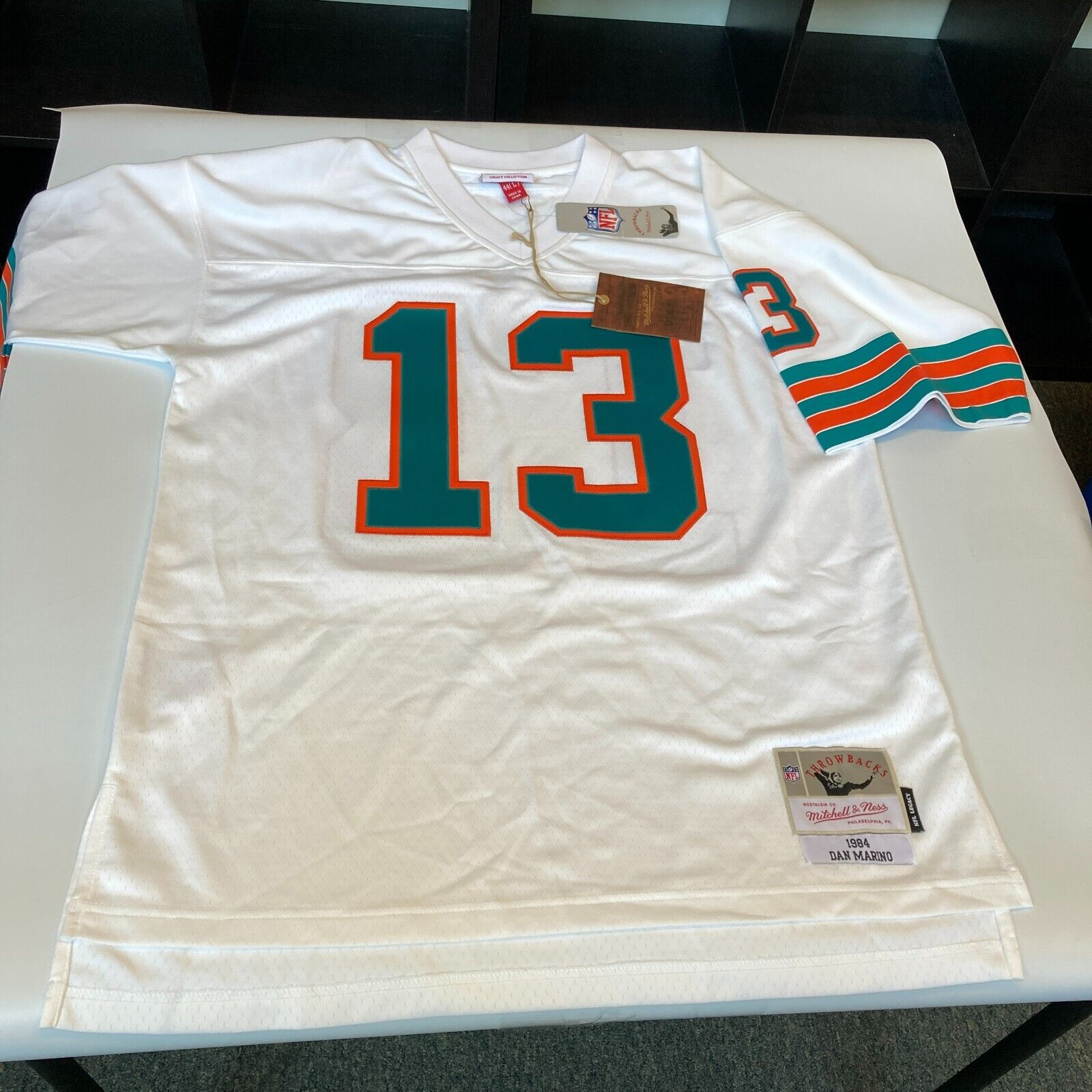 Mitchell & Ness NFL LEGACY JERSEY MIAMI DOLPHINS 1984 DAN MARINO