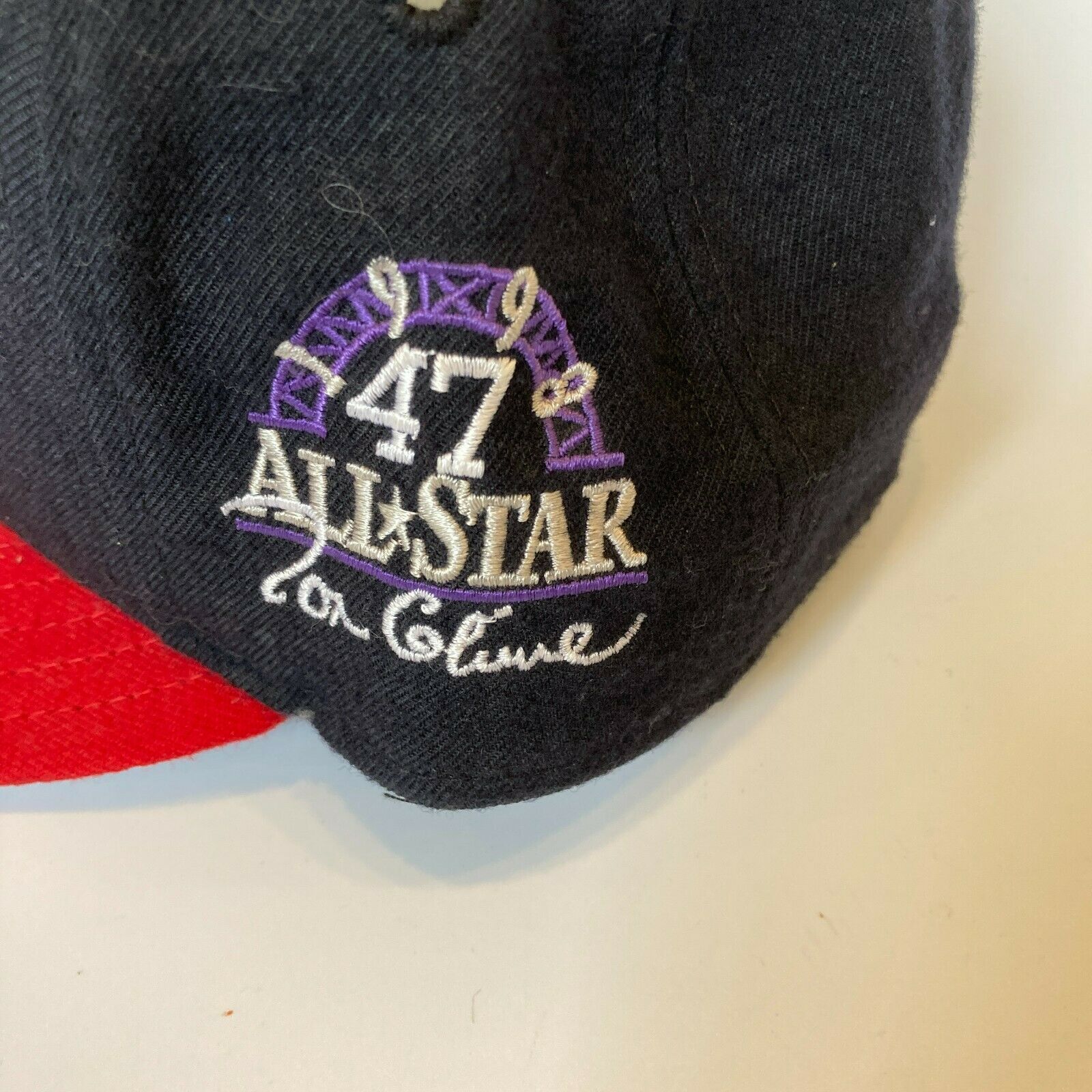 TOM GLAVINE Signed Country Club Golf Cap/Hat at 's Sports