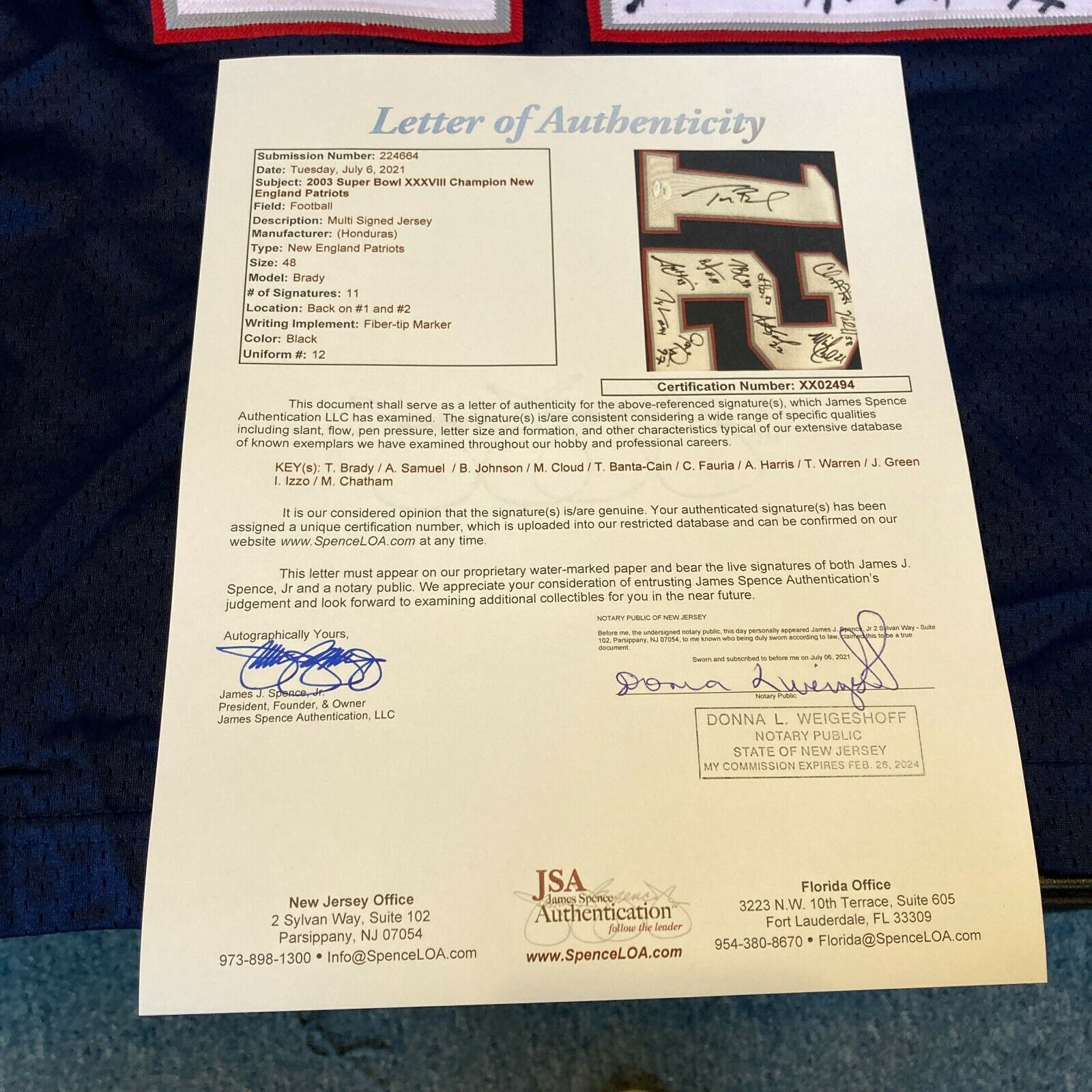 Tom Brady Signed Patriots Jersey (JSA LOA)