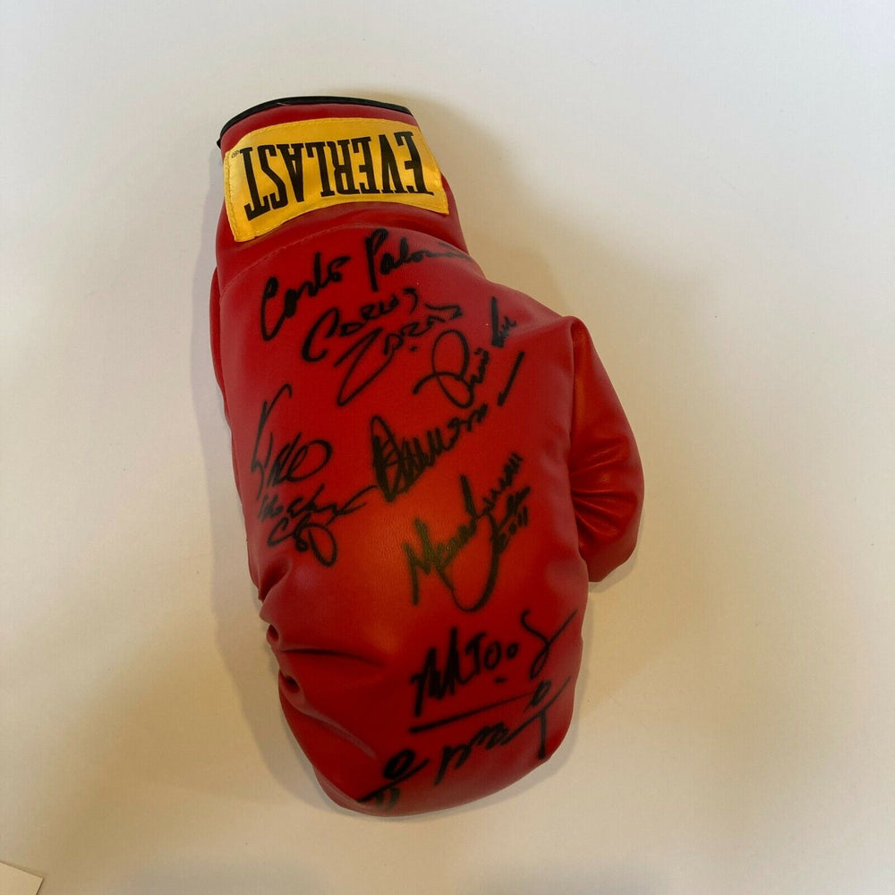 Boxing Legends Multi Signed Everlast Boxing Glove 7 Signatures JSA COA