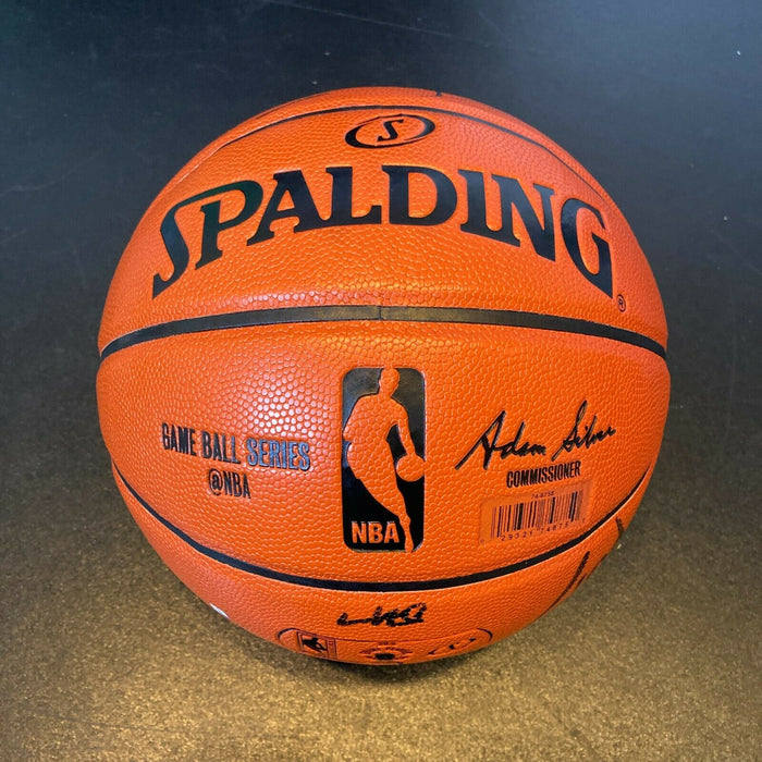 2017-18 New York Knicks Team Signed Spalding NBA Game Basketball Fanatics Holo