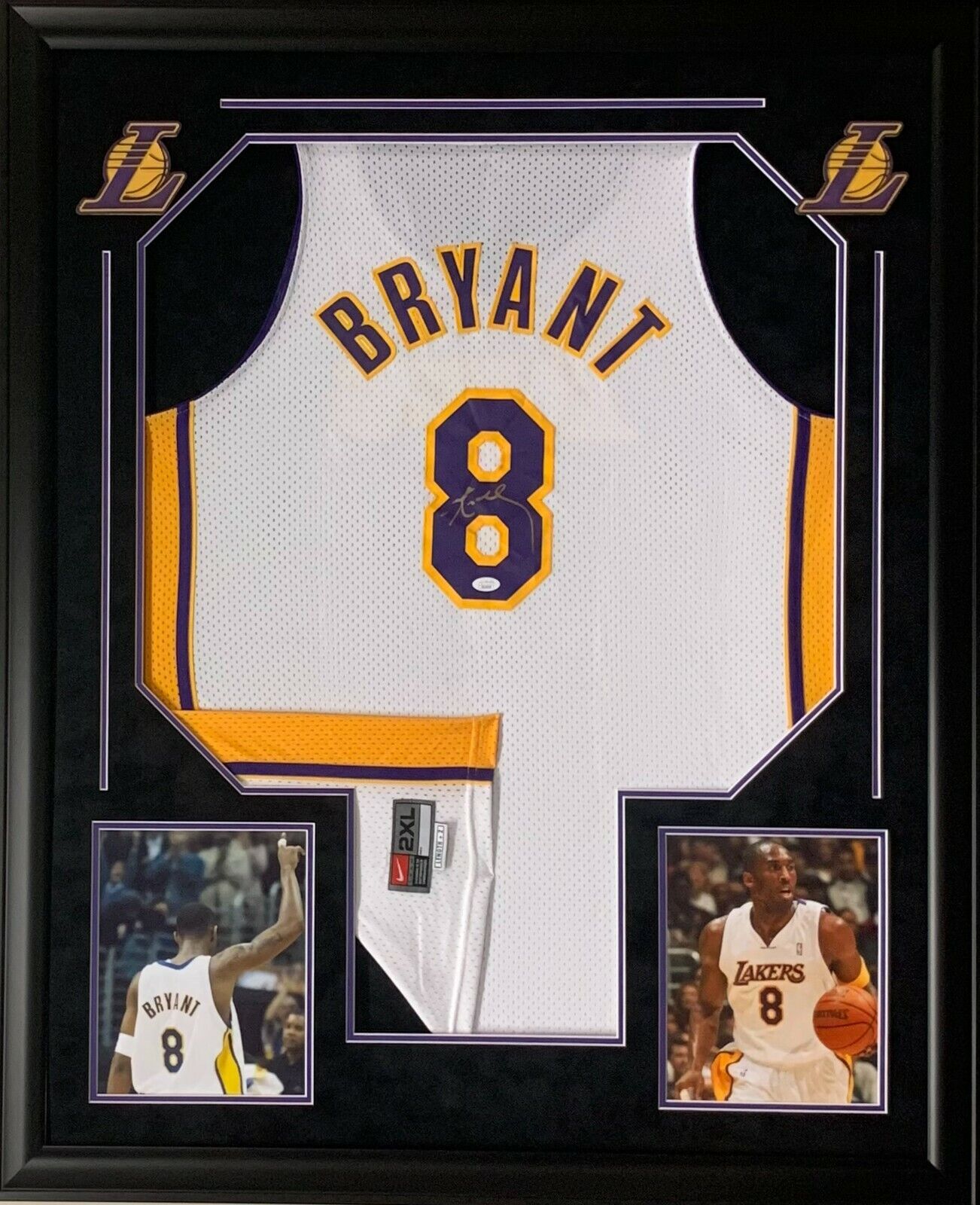 Kobe Bryant Los Angeles Lakers Autograph Signed Framed Authentic