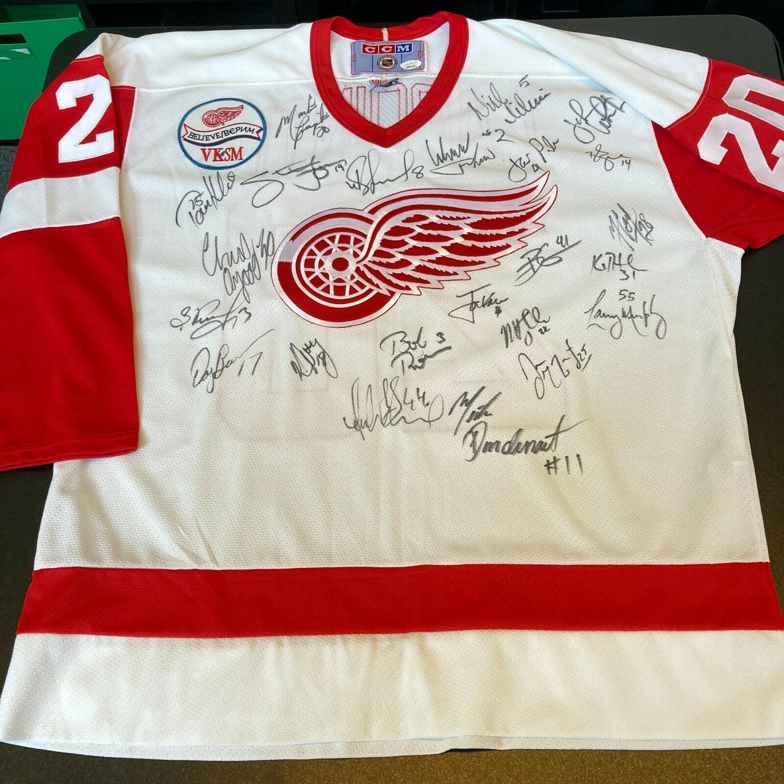 Detroit Red Wings Darren McCarty Signed Jersey