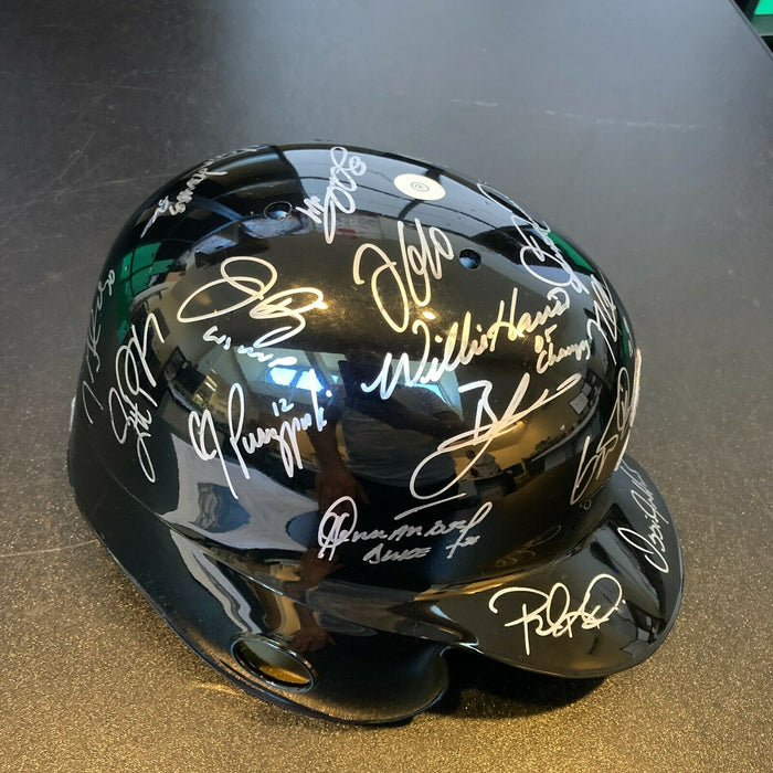 Beautiful 2005 Chicago White Sox World Series Champs Team Signed Helmet JSA COA