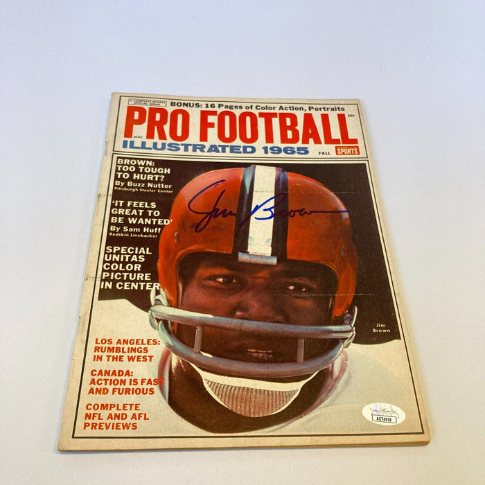 Jim Brown Signed Autographed Vintage 1965 Football Illustrated Magazine JSA COA