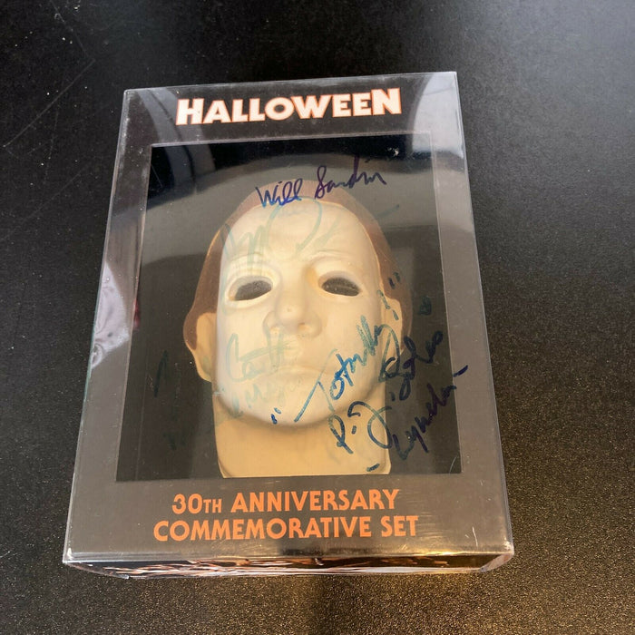 Halloween Cast Signed DVD Set John Carpenter PJ Soles Will Sandin Castle JSA