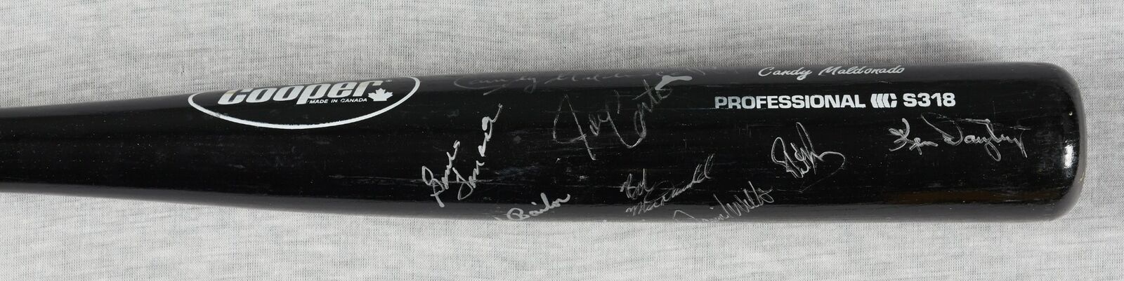 Rare 1992 Toronto Blue Jays World Series Champs Team Signed Bat Beckett COA