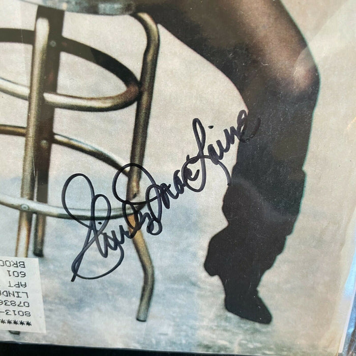 Shirley Maclaine Signed Autographed Magazine Movie Star