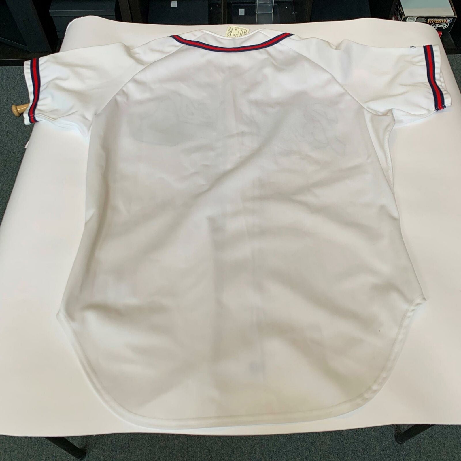 1995 Greg Maddux Game Worn Atlanta Braves Jersey.  Baseball, Lot #81962