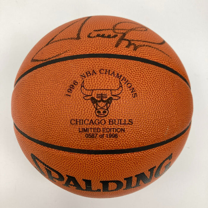 Scottie Pippen Signed 1996 Bulls Spalding Official NBA Game Basketball PSA DNA