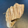 Vintage 1960's Rawlings Chicago Cubs Major League Baseball Glove Mitt