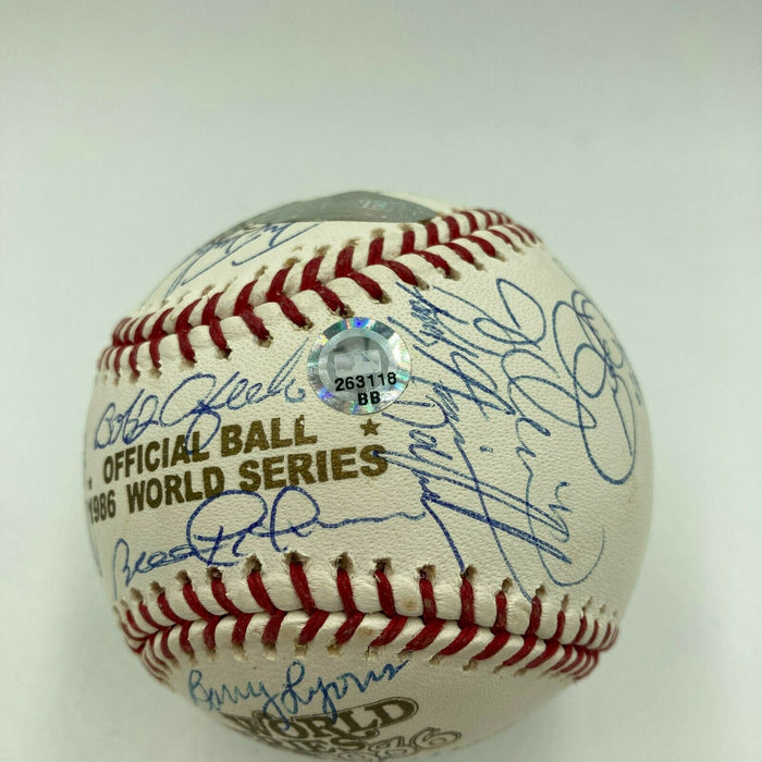 1986 New York Mets Team Signed 1986 World Series Baseball MLB Authenticated