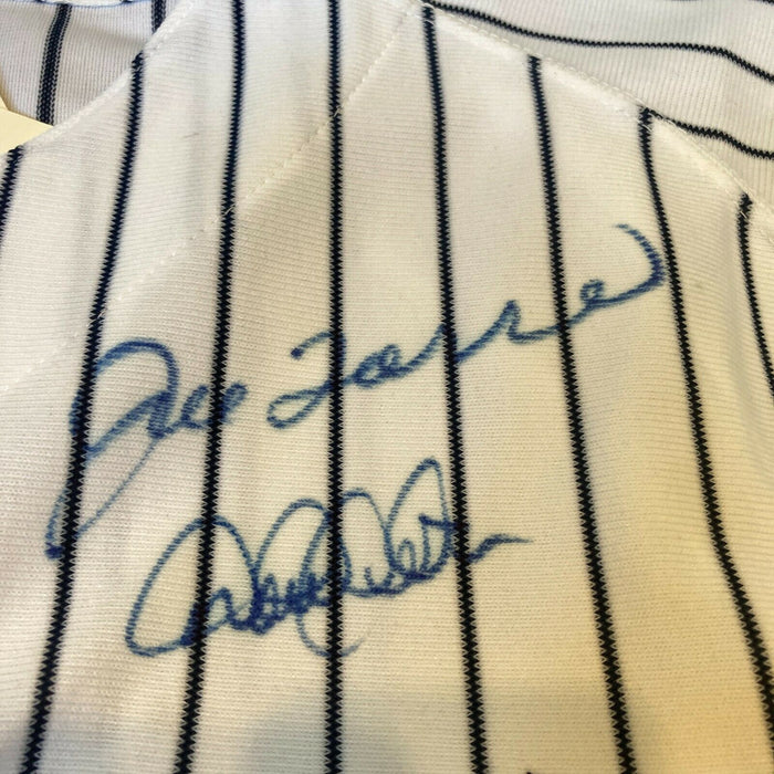 2000 New York Yankees World Series Champs Team Signed Jersey Derek Jeter JSA COA