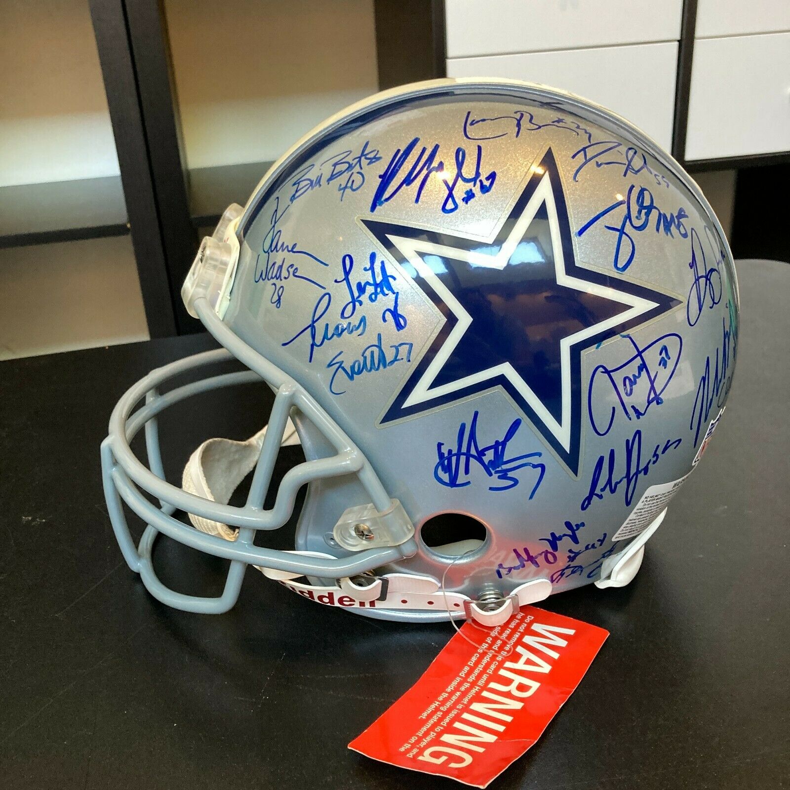 1993 Dallas Cowboys Super Bowl Champs Team Signed Authentic Helmet JSA —  Showpieces Sports