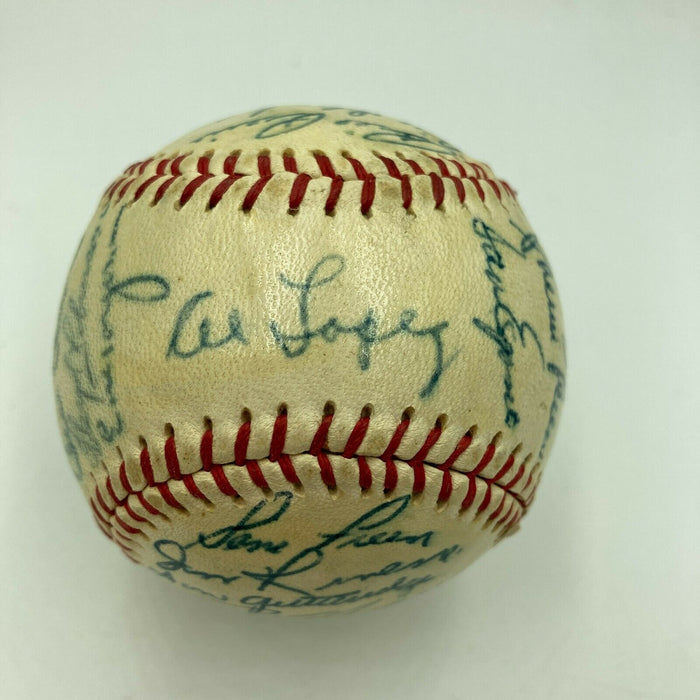 1952 Chicago White Sox Team Signed Autographed Baseball With Nellie Fox