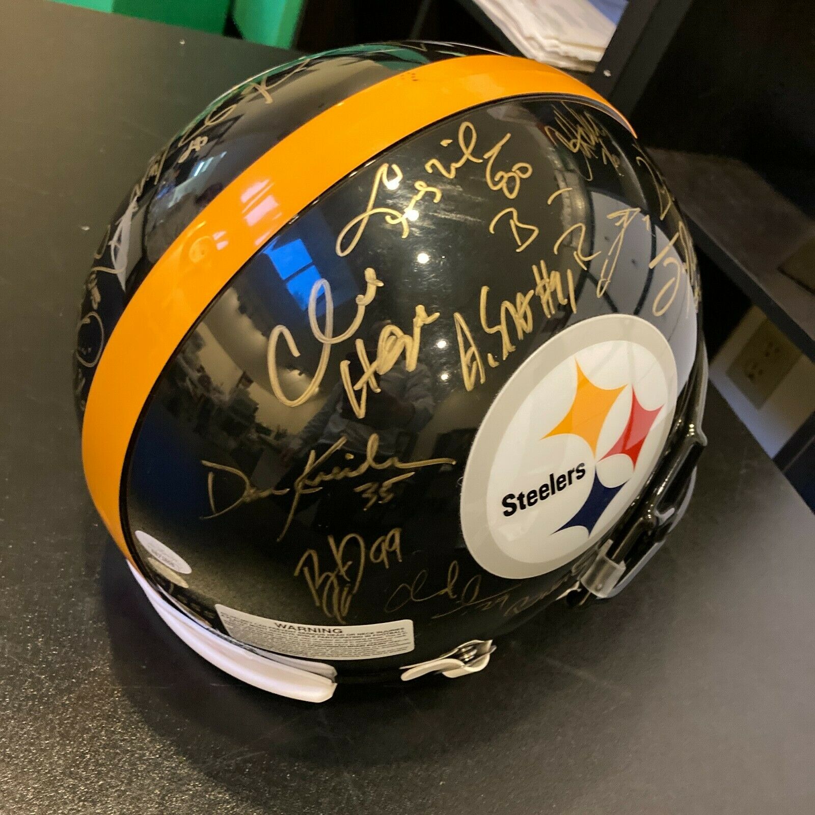 2005 Pittsburgh Steelers Super Bowl Champs Team Signed Super Bowl Helmet