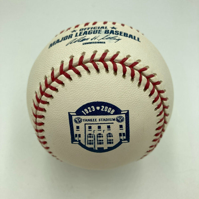 Jeff Nelson Signed New York Yankees Major League Baseball MLB Authentic Holo