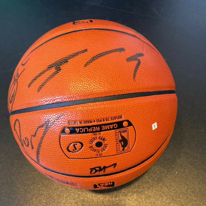 2017-18 New York Knicks Team Signed Spalding NBA Game Basketball Fanatics Holo